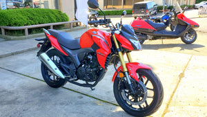 Lifan KP-200 Fuel-Injected Motorcycle - LF200-10R